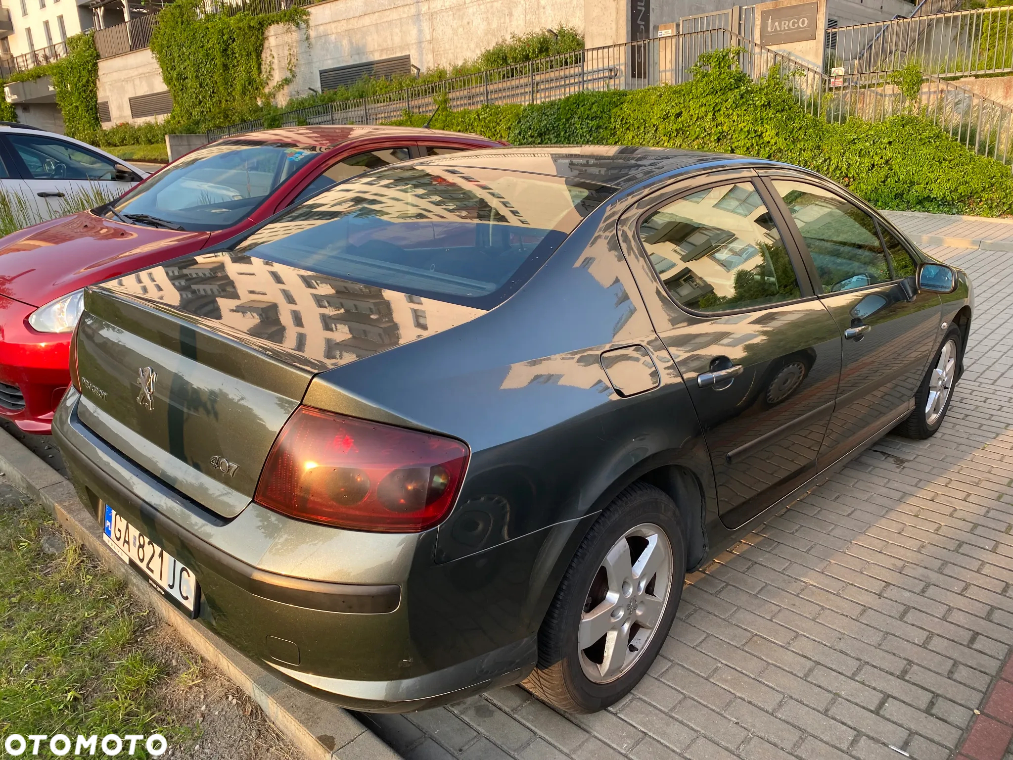 Peugeot 407 2.0 HDI Intense - 4