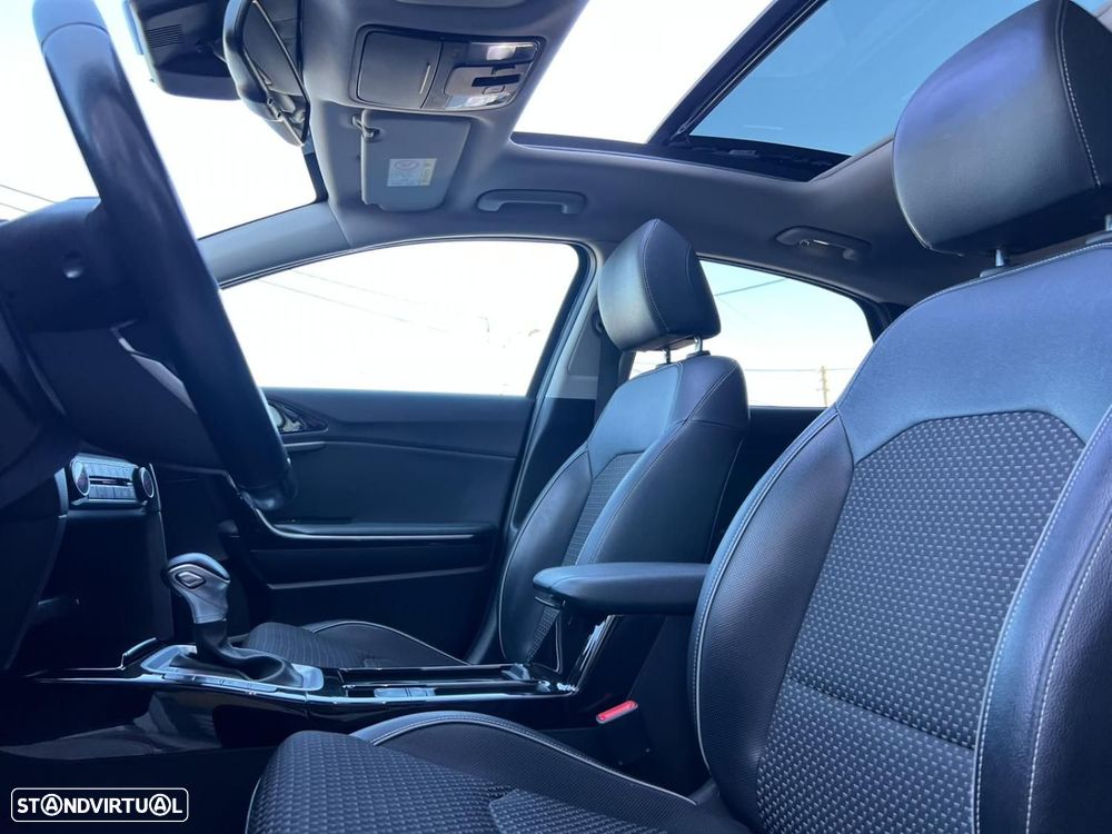 Kia XCeed 1.6 GDi PHEV First Edition+SRF - 3