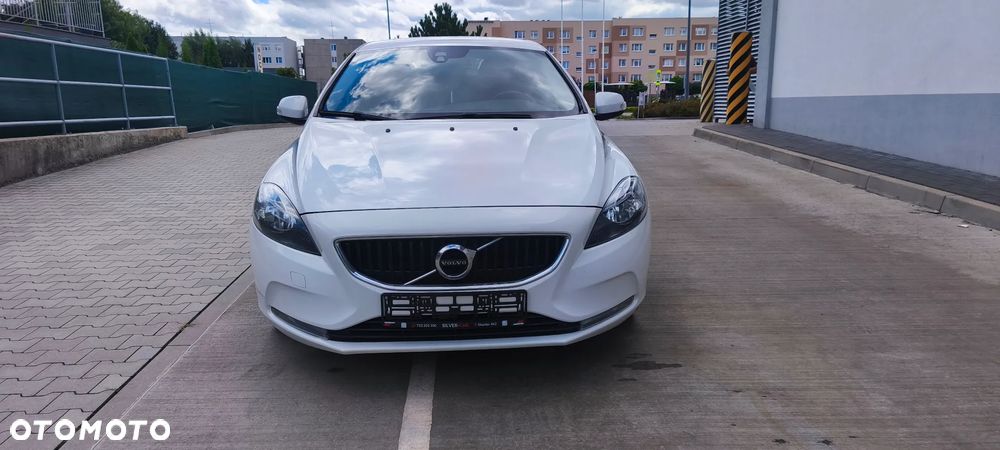 Volvo V40 D3 - 9
