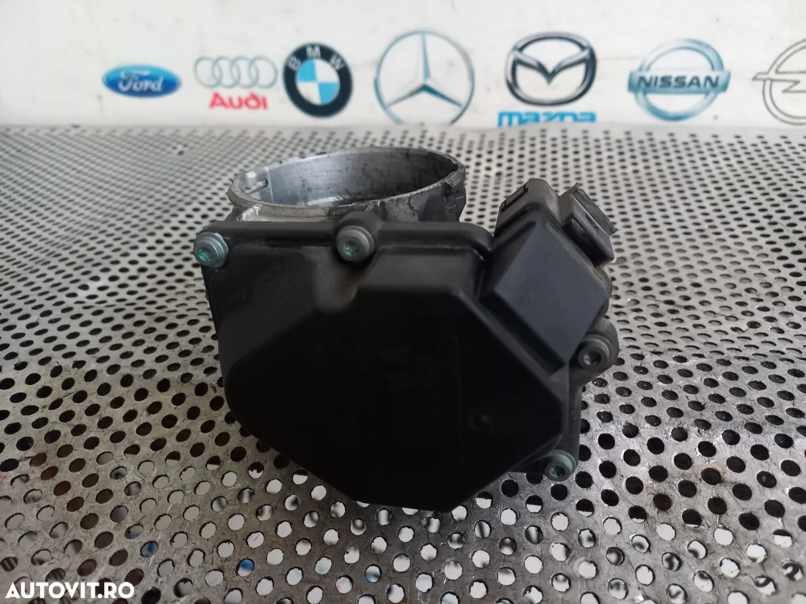 Clapeta acceleratie Vw Seat Skoda 2.0 tdi BMP BMM An 2005-2006-2007-2008-2009-2010 Cod 03GG Passat - 2