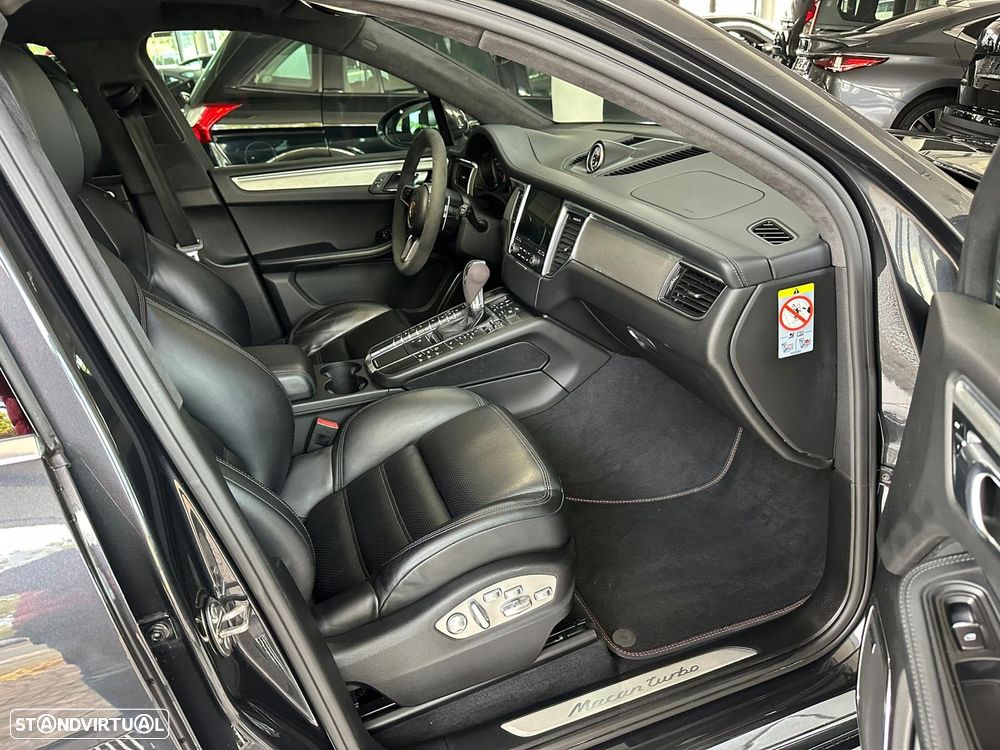 Porsche Macan Turbo - 3