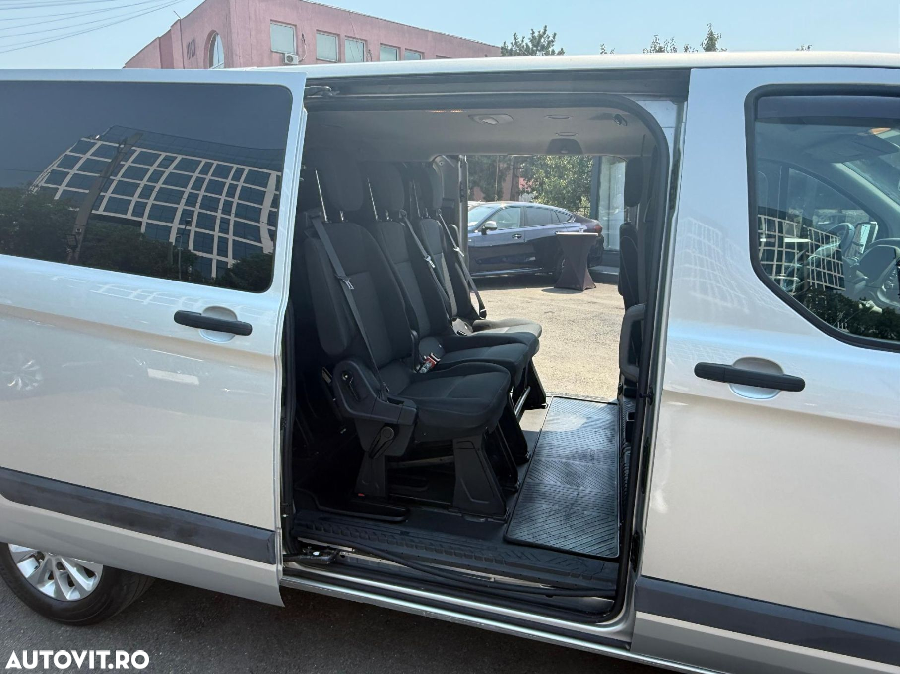 Ford Transit Custom - 13
