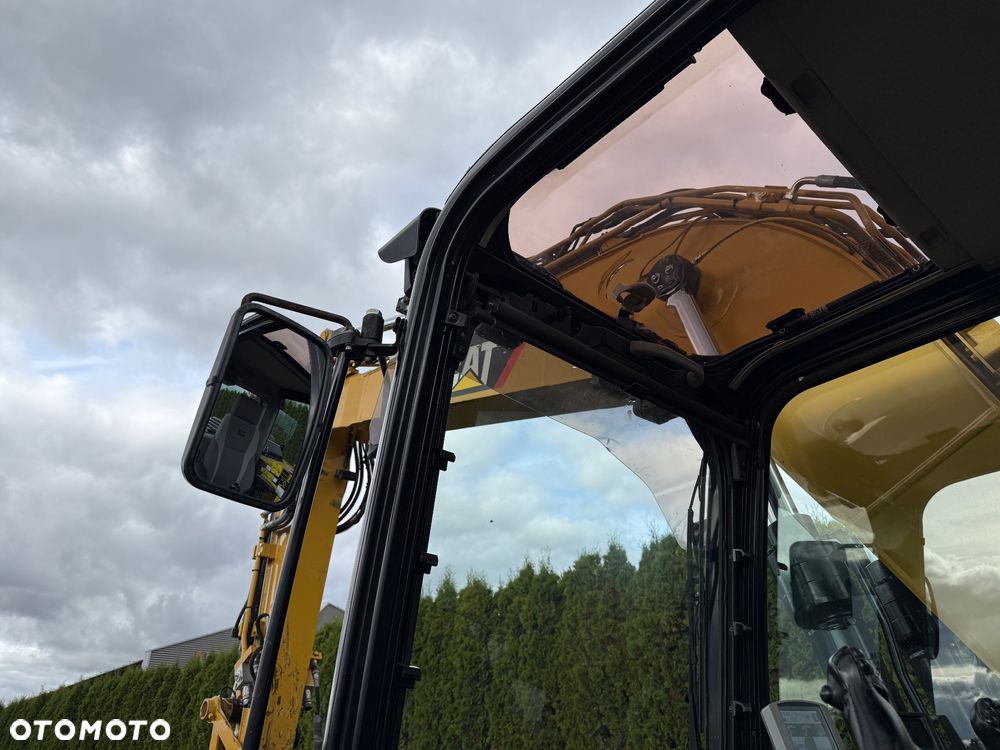 Caterpillar 311 FL RR - 35