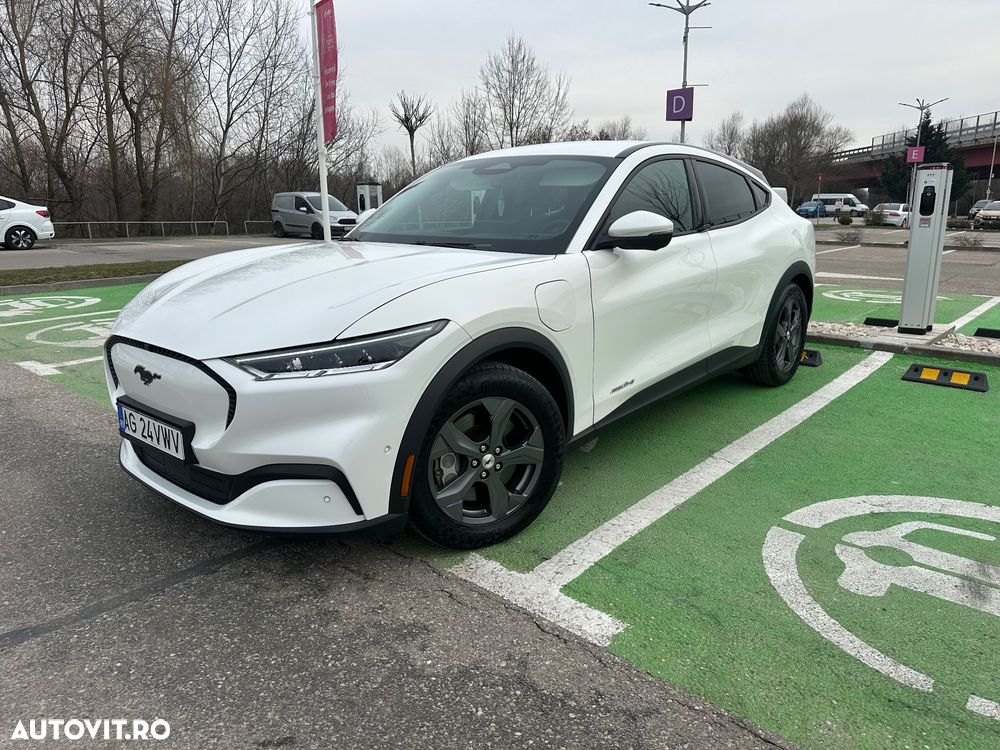 Ford Mustang Mach-E Standard - 7