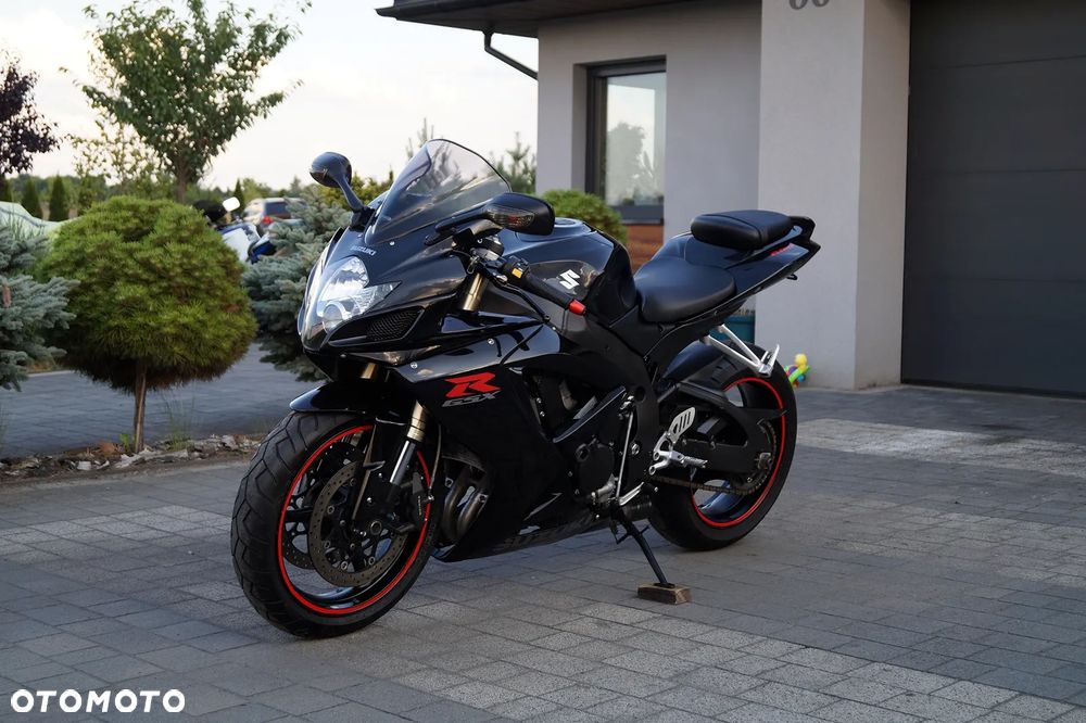 Suzuki GSX-R - 2