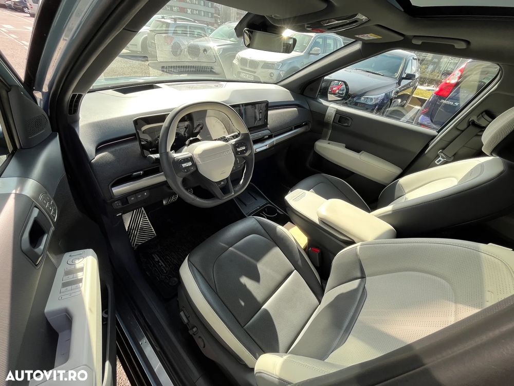 Kia EV3 81,4-kWh FWD GT-Line - 9