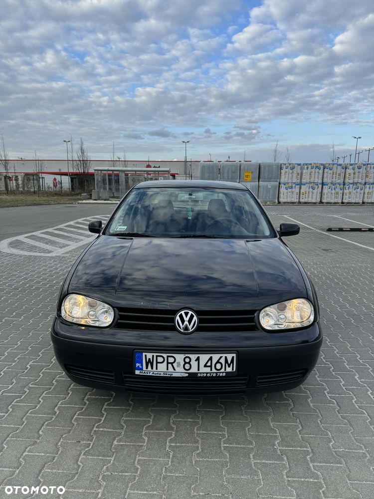 Volkswagen Golf 1.4 Basis - 4