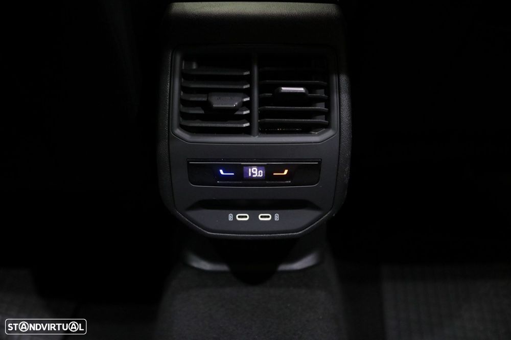 Cupra Formentor 1.4 e-Hybrid DSG VZ - 15