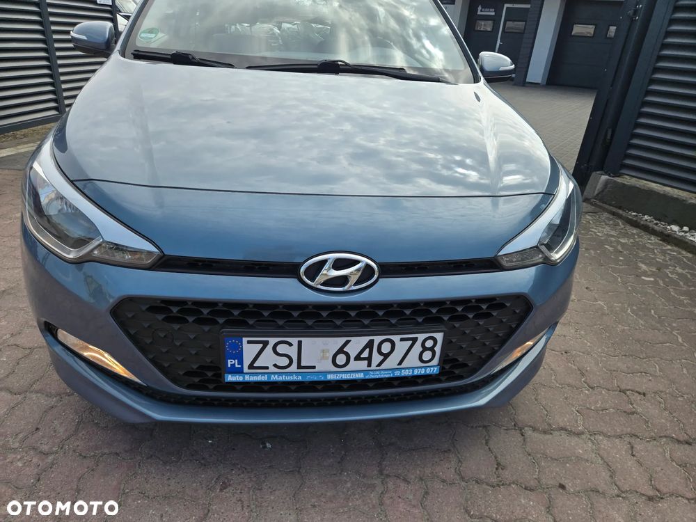 Hyundai i20 1.2 Elegant - 4