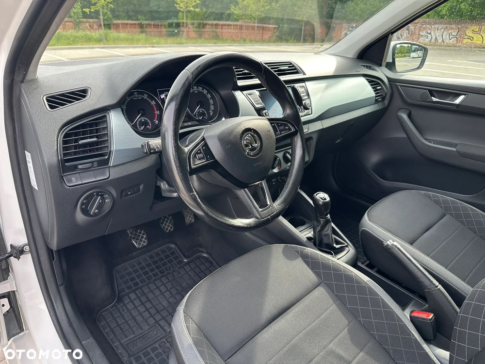 Skoda Fabia 1.0 Ambition - 9