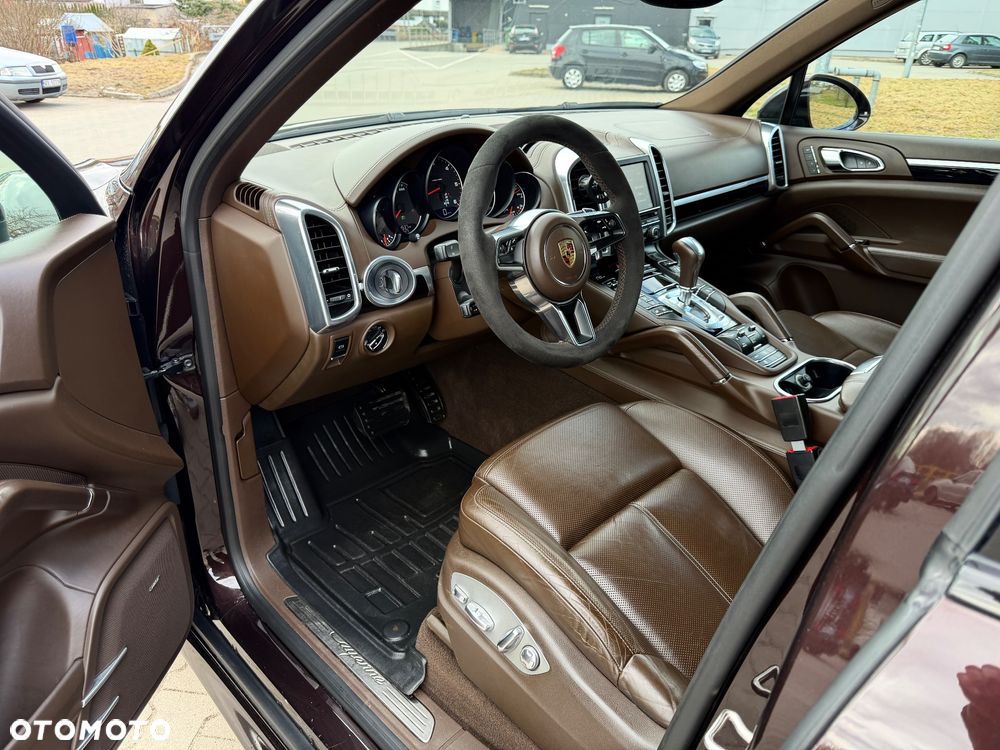 Porsche Cayenne Diesel Platinum Edition - 5