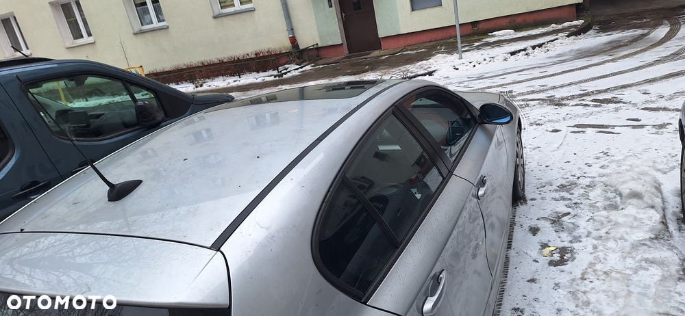 BMW Seria 1 116i - 8