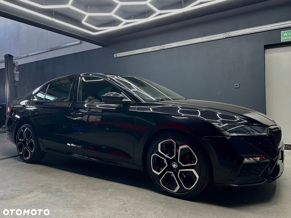 Skoda Octavia 2.0 TDI RS DSG - 4