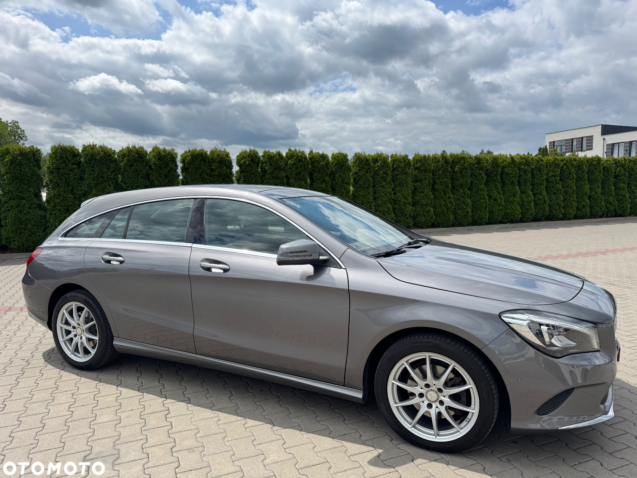 Mercedes-Benz CLA 220 d 4-Matic - 10