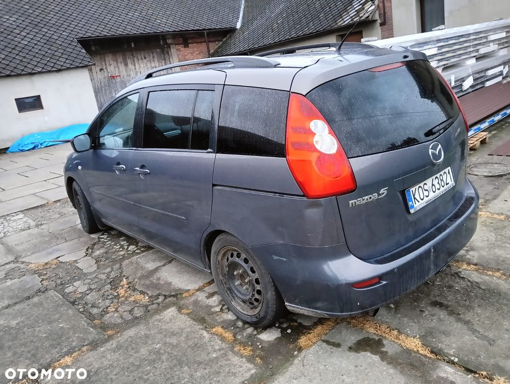 Mazda 5 - 3