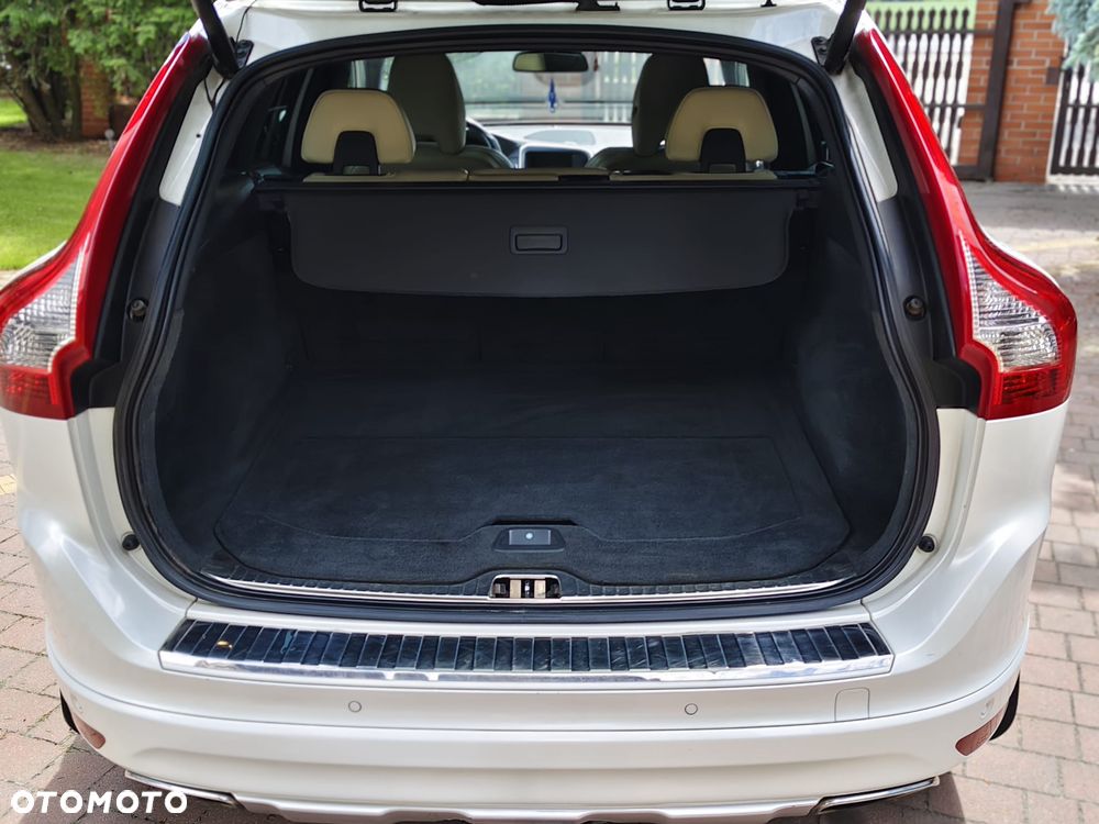Volvo XC 60 - 6