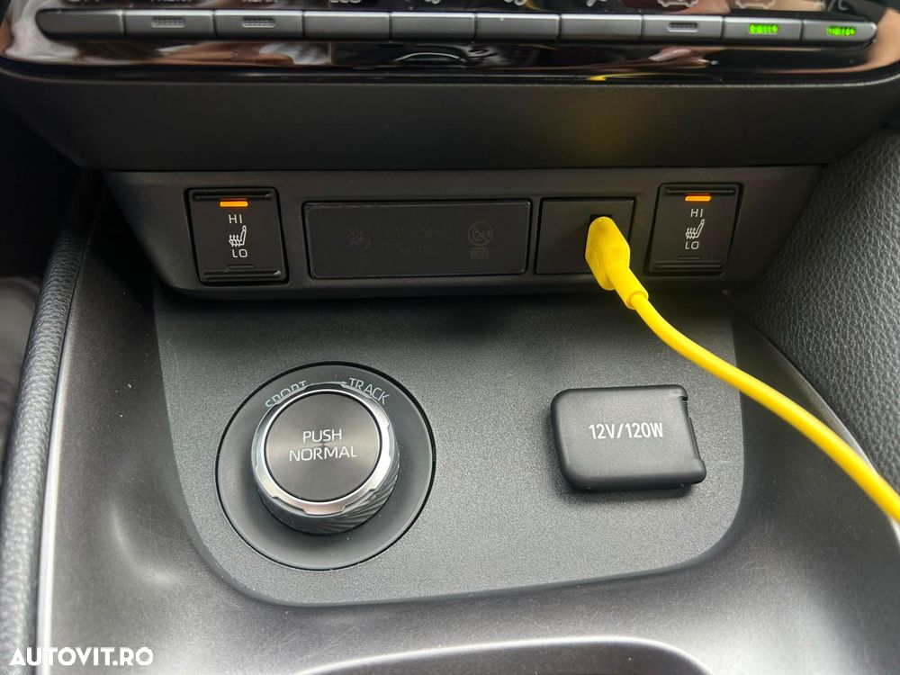 Toyota Yaris - 17
