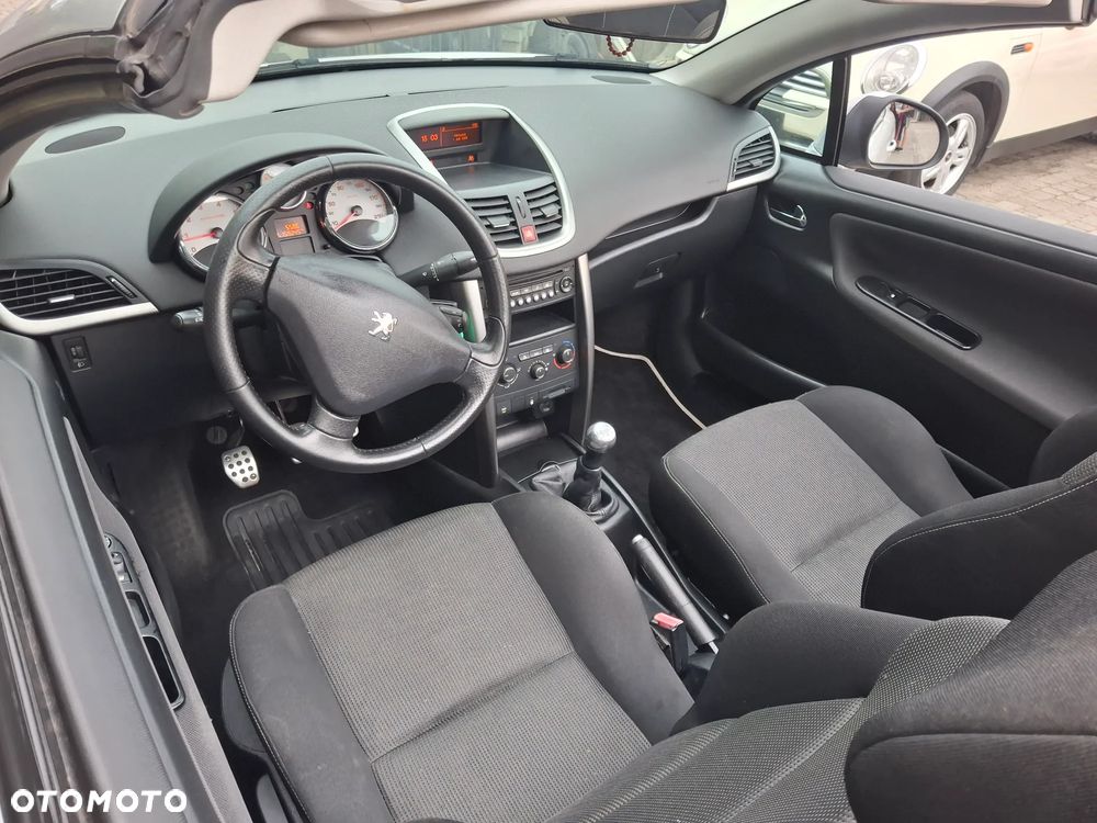 Peugeot 207 1.6 VTi Sporty - 25