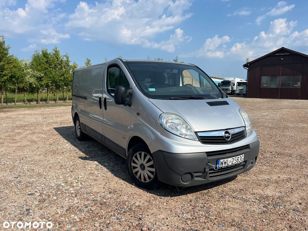Opel Vivaro Long - 2