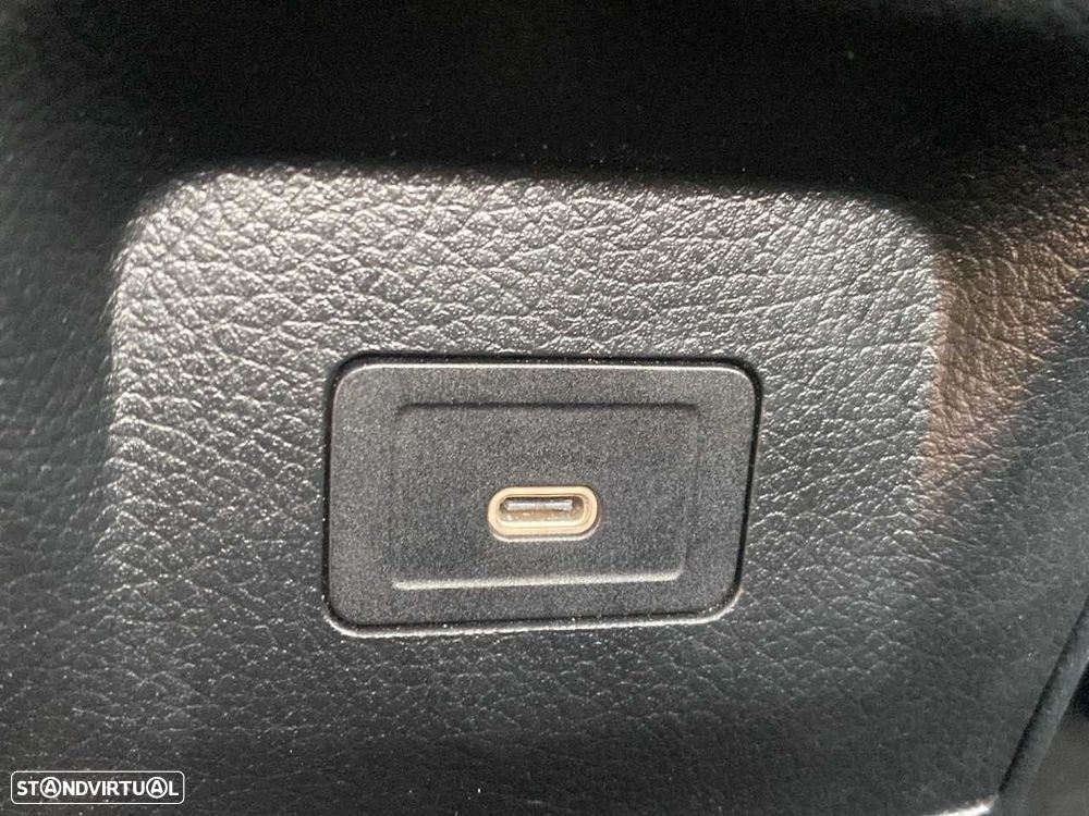 Mercedes-Benz A 200 Standard - 19