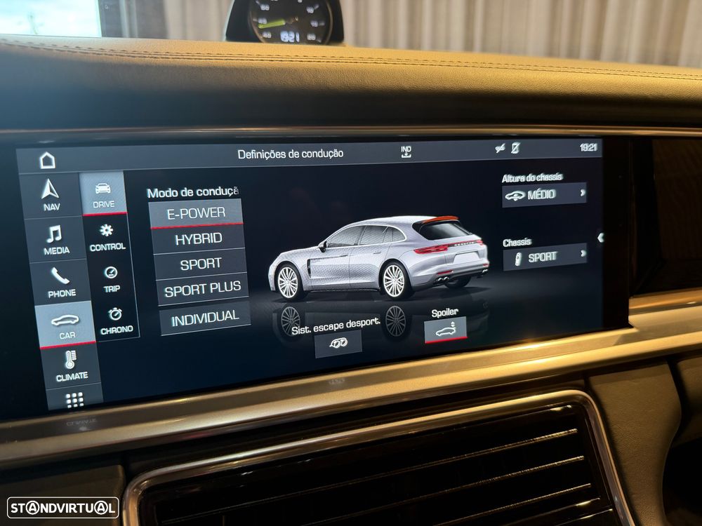 Porsche Panamera Sport Turismo 4 E-Hybrid Platinum Edition - 46