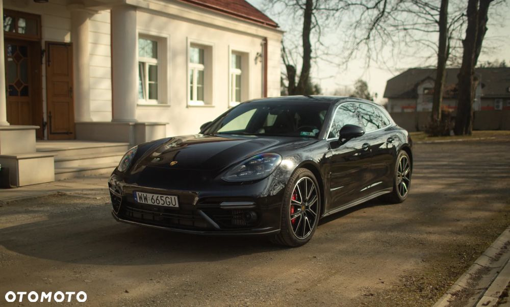 Porsche Panamera Turbo - 5