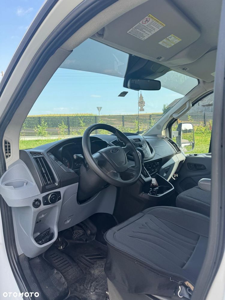 Ford Transit T-150 - 6