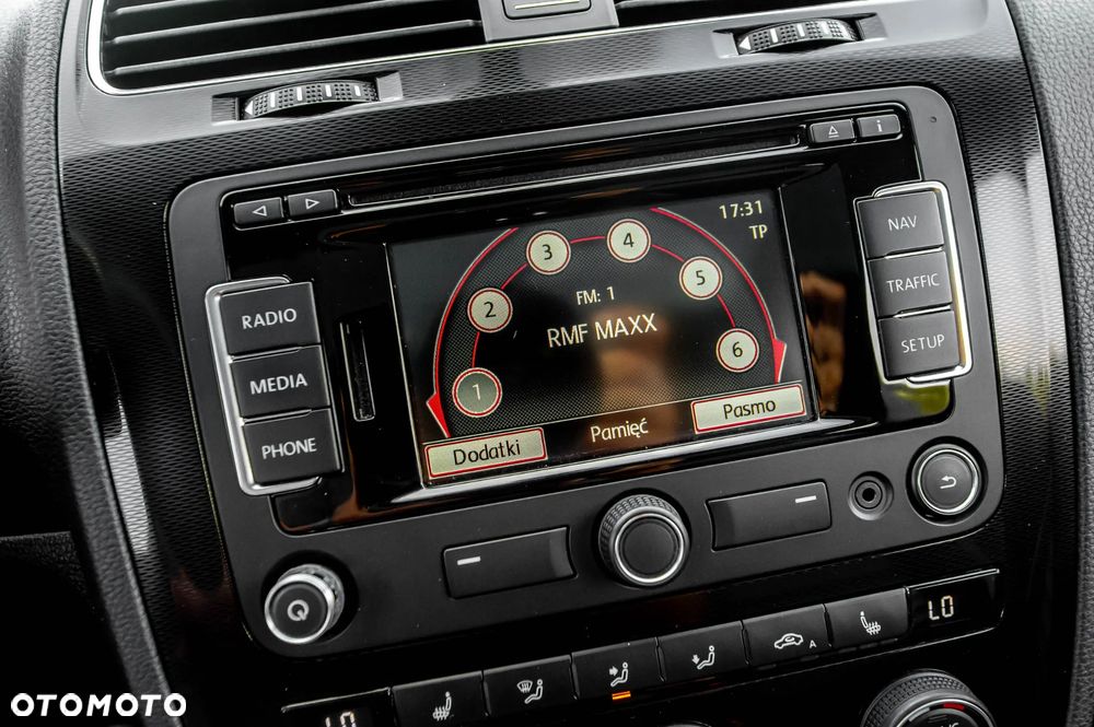 Volkswagen Scirocco 2.0 TSI (BlueMotion Technology) DSG - 30