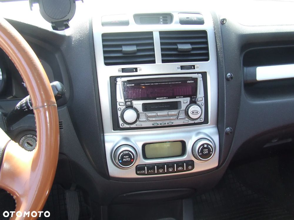 Kia Sportage 2.0 CRDI 4WD Champ - 5