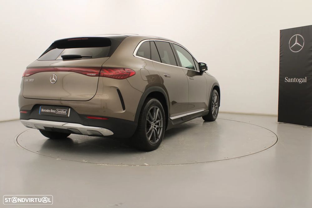 Mercedes-Benz EQE SUV 300 Edition - 10