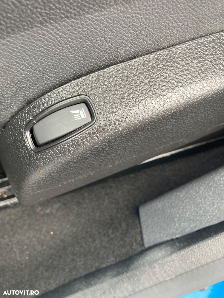 Dacia Lodgy TCe 115 Stepway - 9