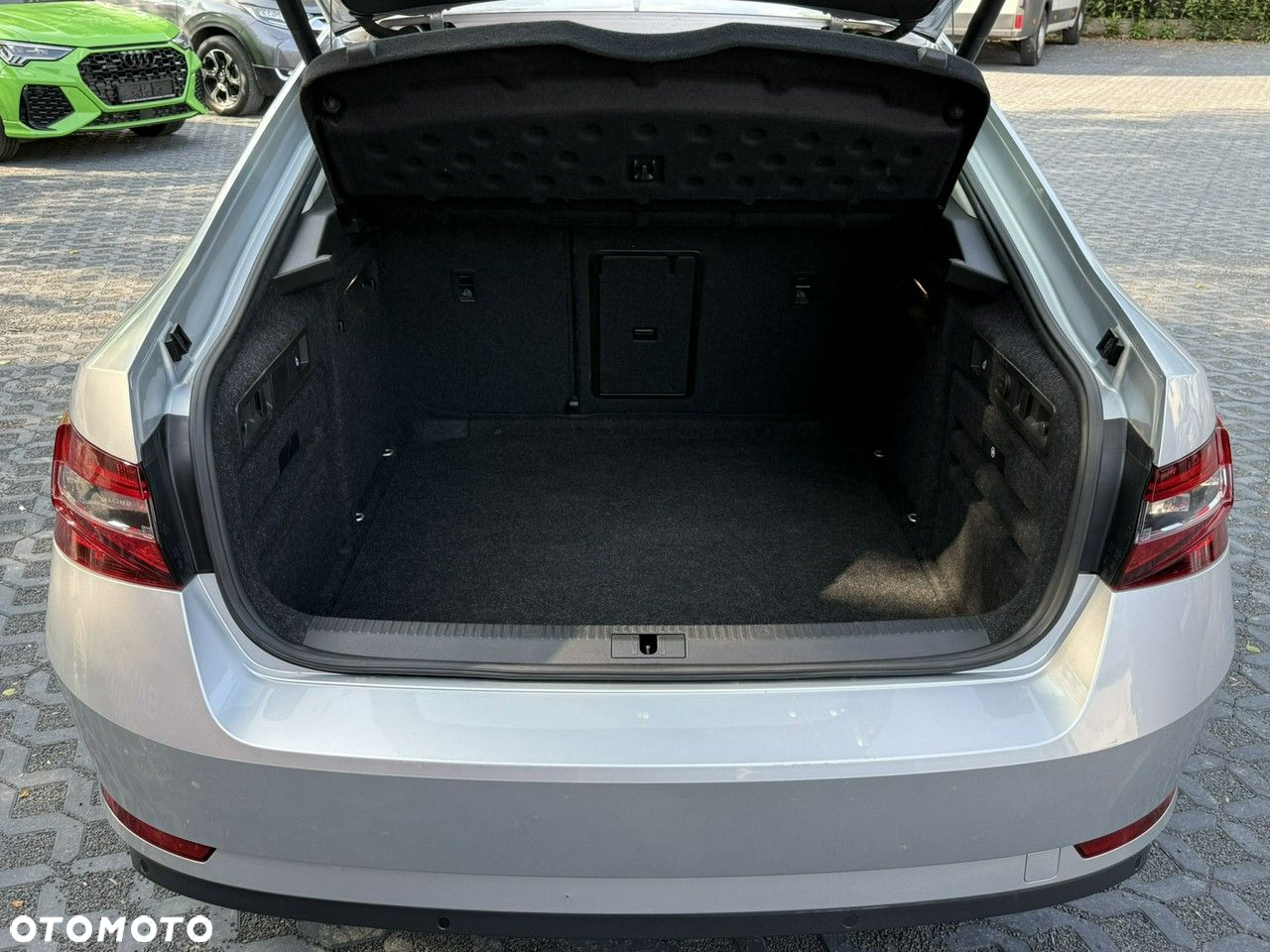 Skoda Superb 2.0 TDI 4x4 Style DSG - 17