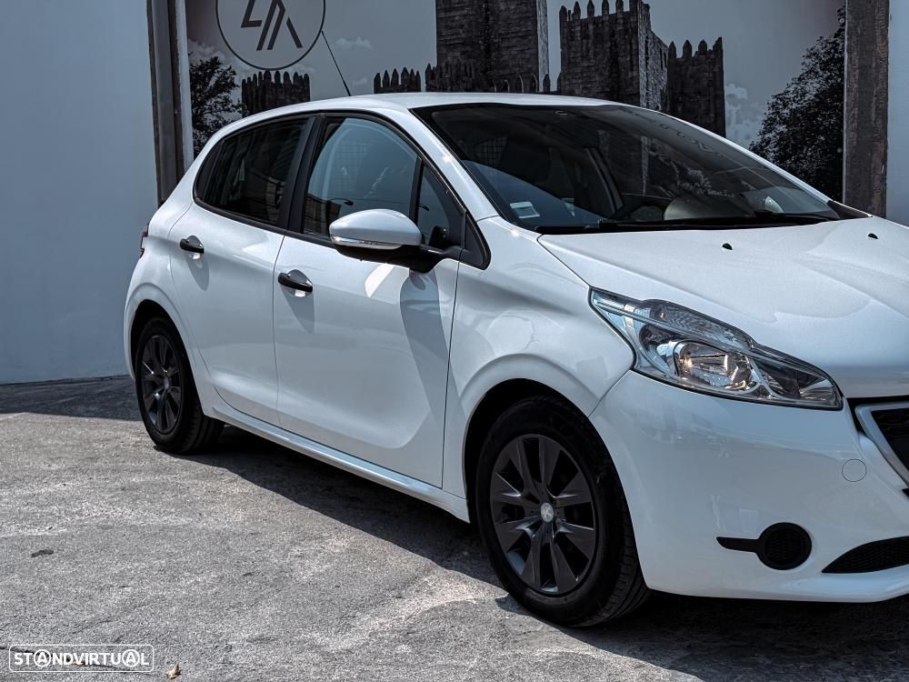 Peugeot 208  VAN - 2