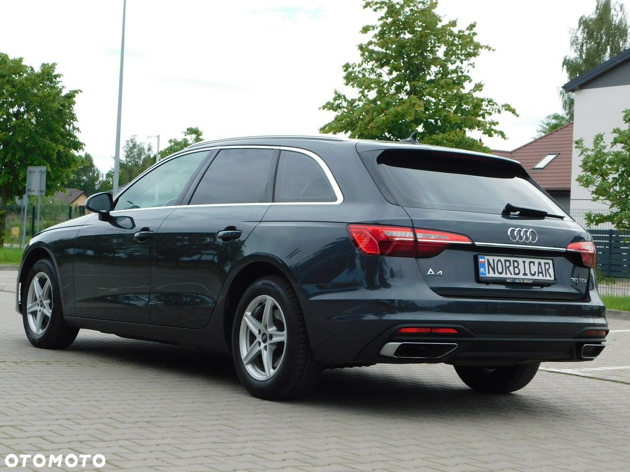 Audi A4 - 32