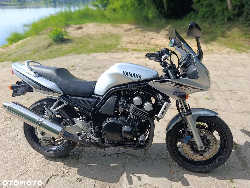 Yamaha FZ6 - 2
