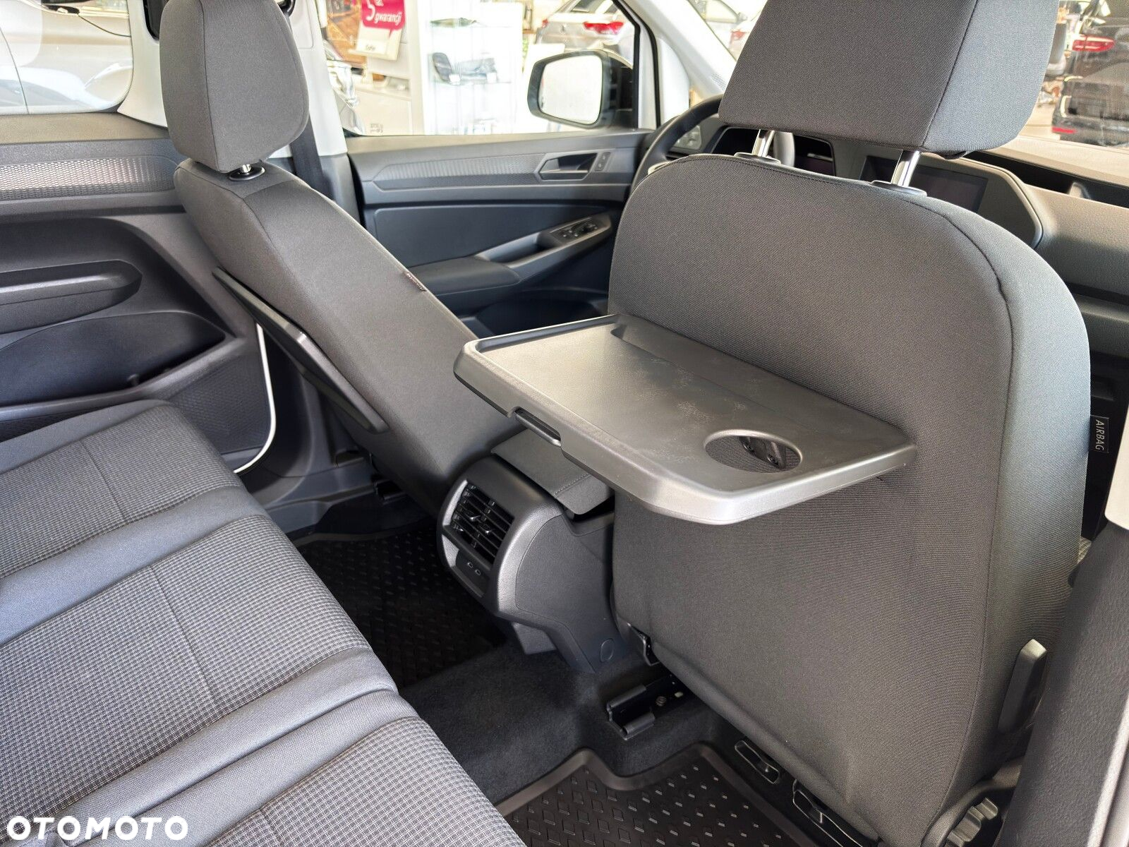 Volkswagen Caddy 2.0 TDI 102 KM 6 -bm 5m - 13