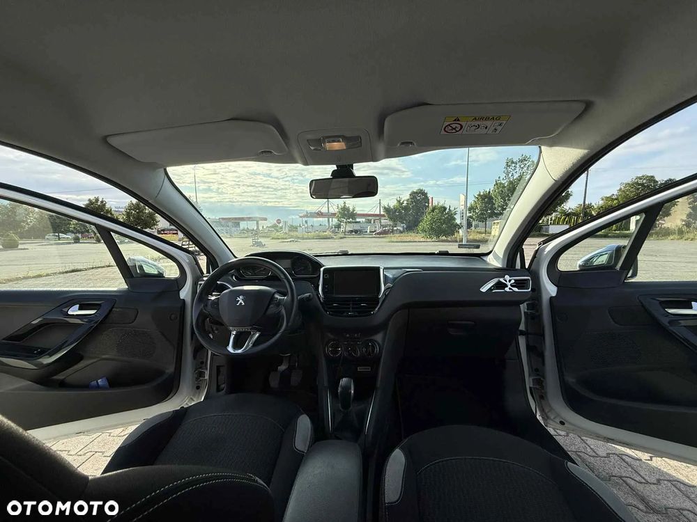 Peugeot 208 1.2 VTi Active - 10