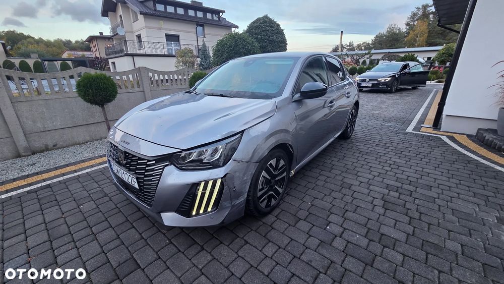Peugeot 208 2025 photo 2