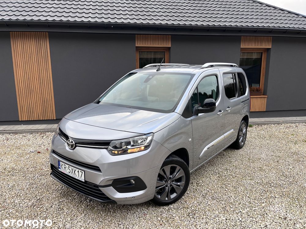 Toyota Proace City Verso 1.2 D-4T Family - 3