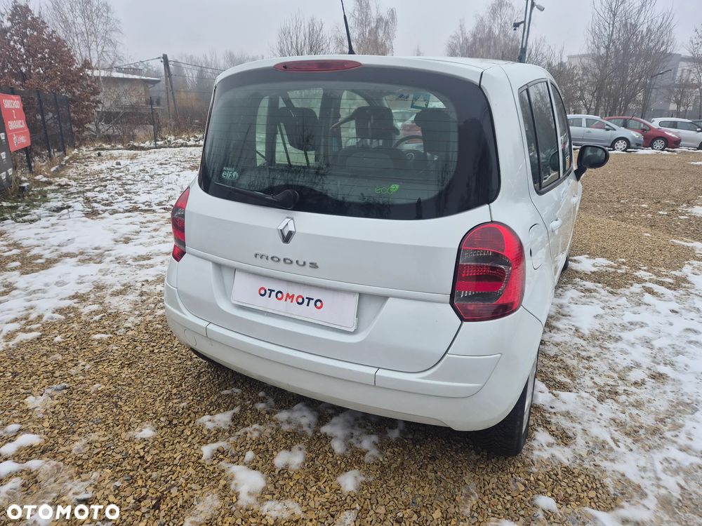 Renault Modus - 10