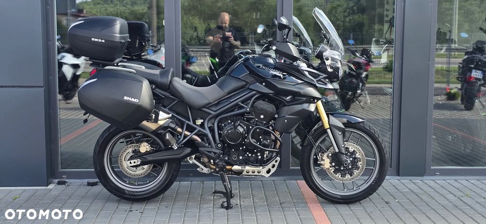 Triumph Tiger - 2