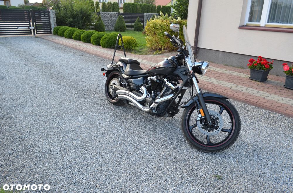 Yamaha Raider - 19