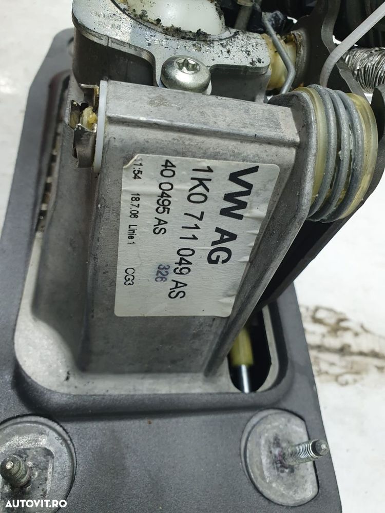 Timonerie manuala 5 trepte 1.9 tdi bls 1k0711049as Seat Leon 2 1P - 3