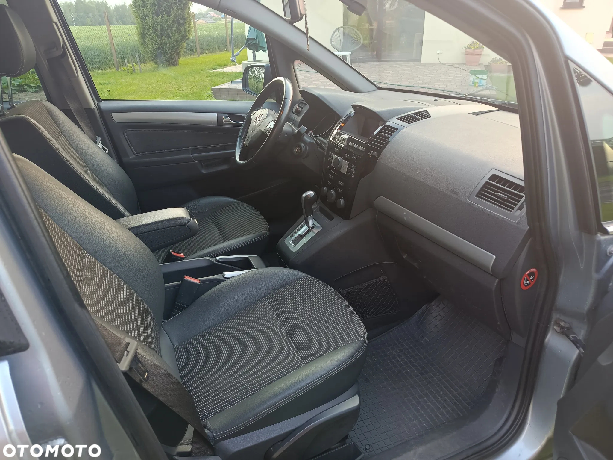 Opel Zafira 1.9 CDTI Automatik Cosmo - 6