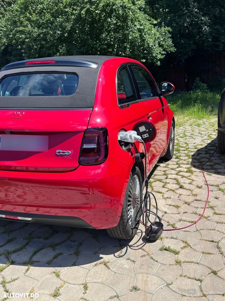 Fiat 500E 42kWh Red - 4