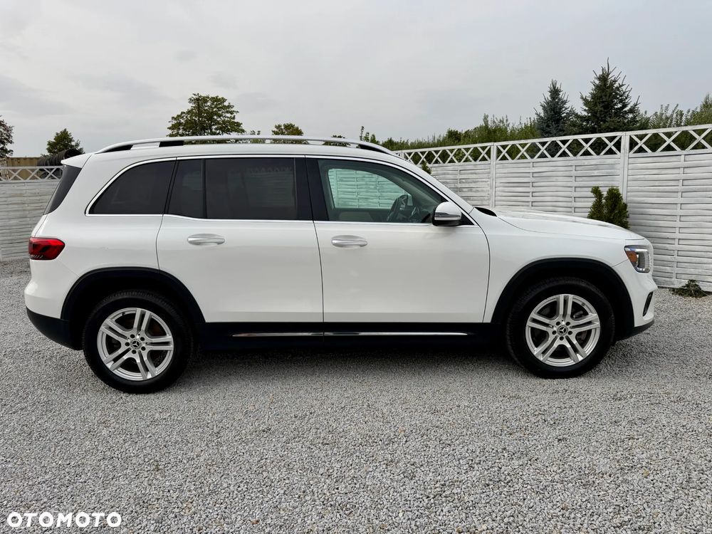 Mercedes-Benz GLB 250 4Matic 8G-DCT - 32