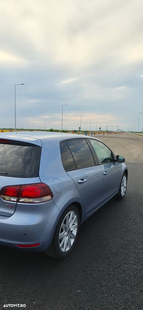 Volkswagen Golf 1.4 TSI Highline DSG - 8