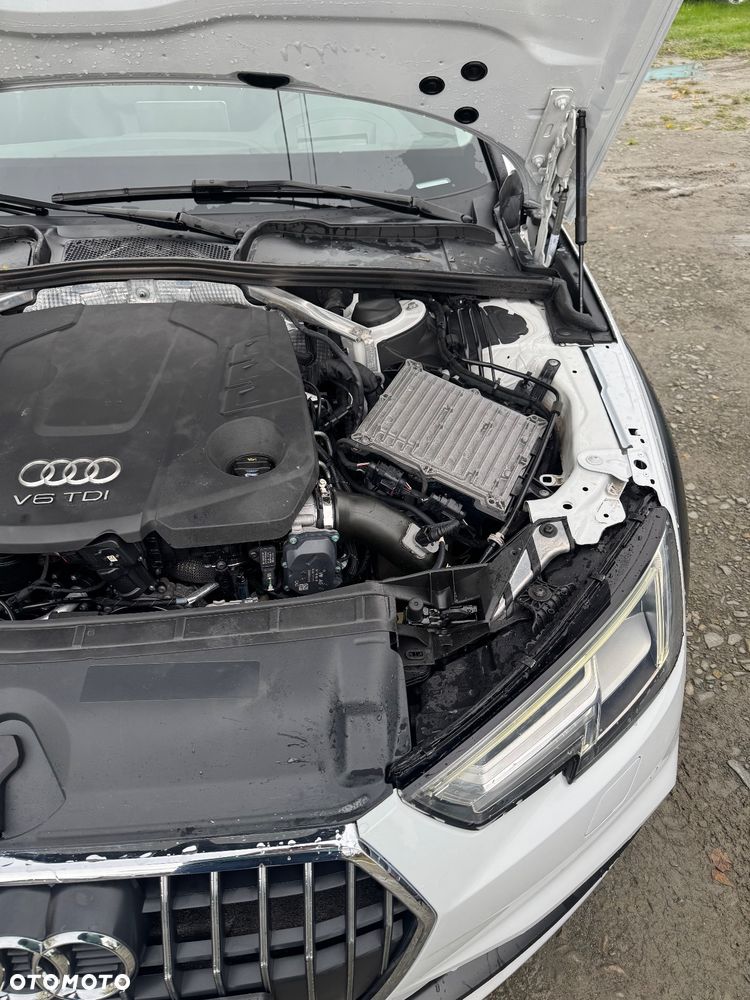 Audi A4 - 4