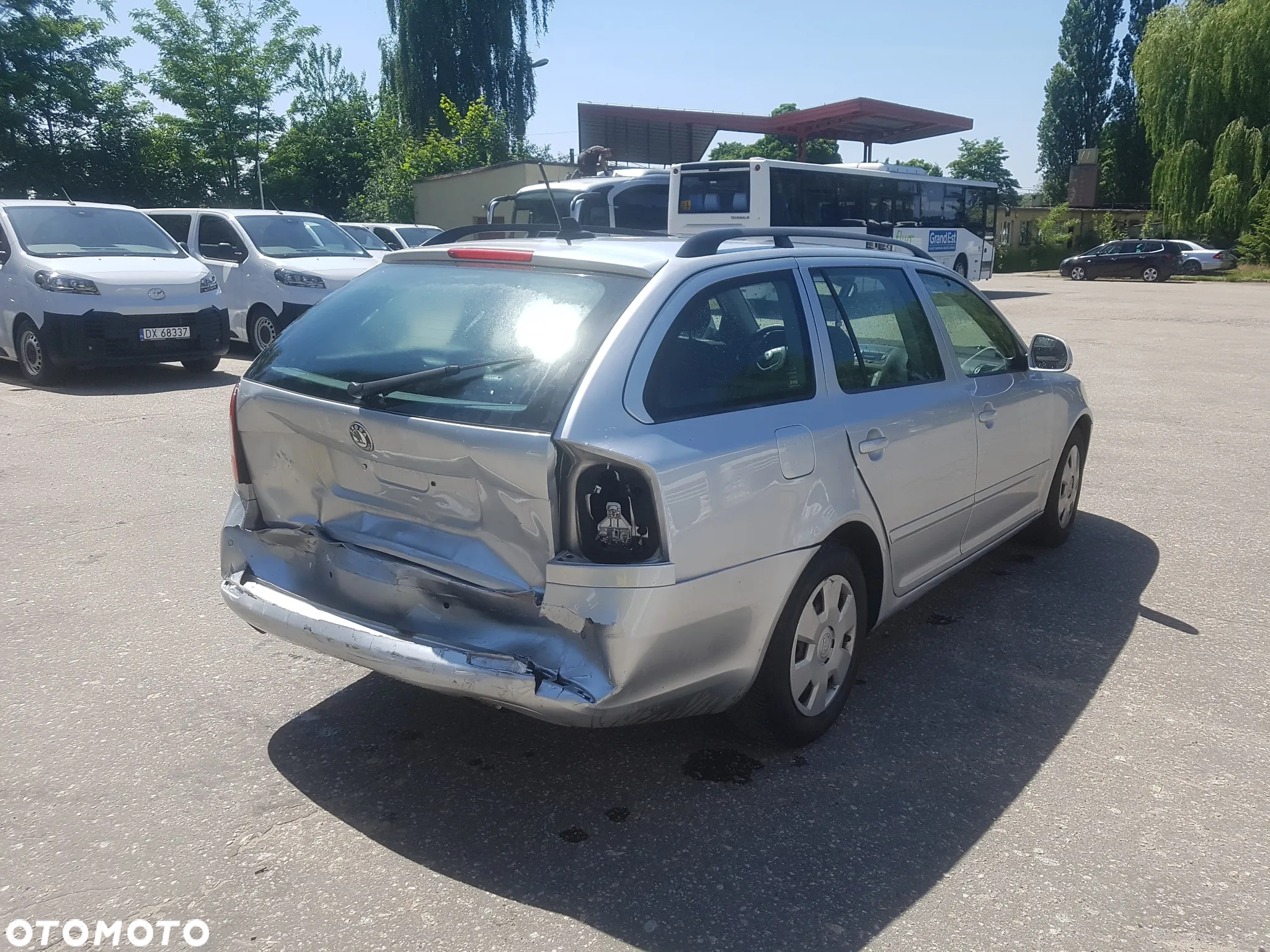 Skoda Octavia 2.0 TDI DPF Elegance DSG - 4