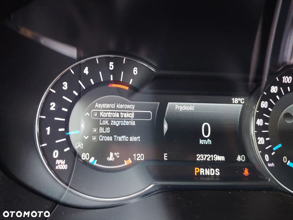 Ford S-Max - 19